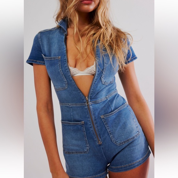 FREE PEOPLE JUMPSUIT SHORTS! BLACK DENIM - Picture 3 of 5